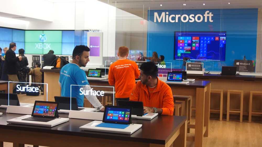 microsoft yorkdale Microsoft Black Friday Deals In Store at Yorkdale